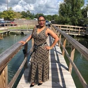 Meet your Posher, Velma